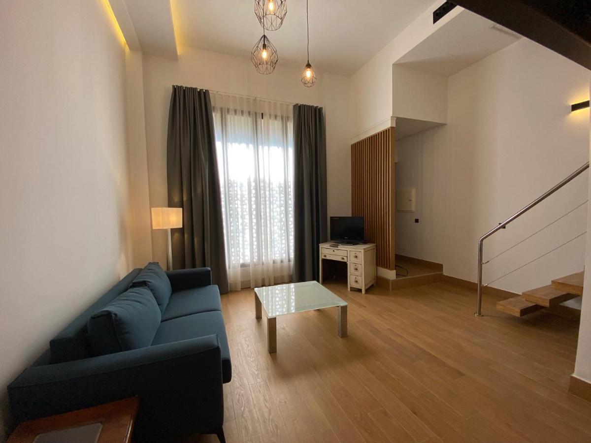 Appartamento Loft Laura Nervion Siviglia Esterno foto
