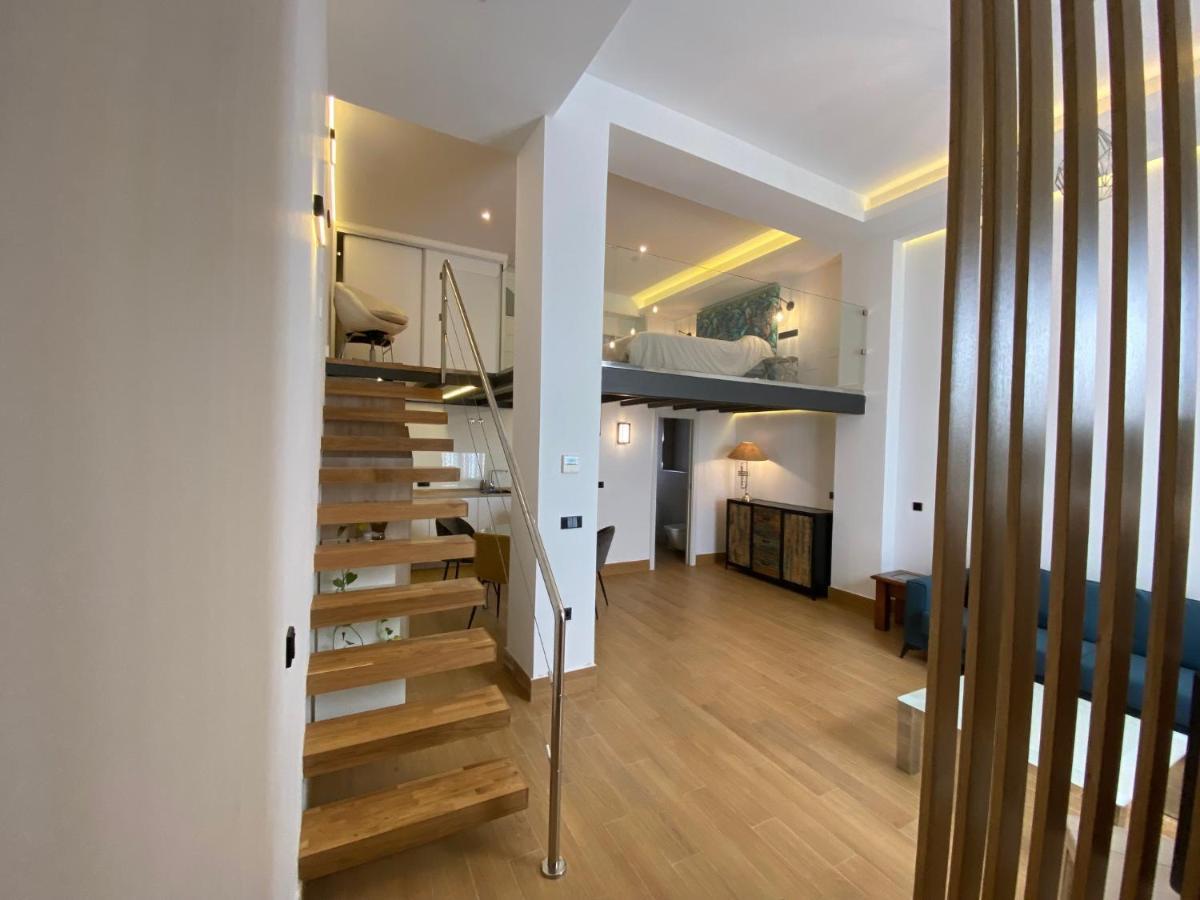 Appartamento Loft Laura Nervion Siviglia Esterno foto