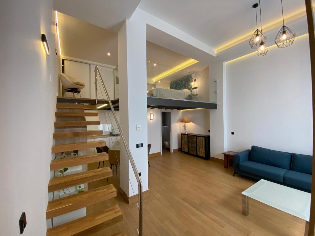 Appartamento Loft Laura Nervion Siviglia Esterno foto